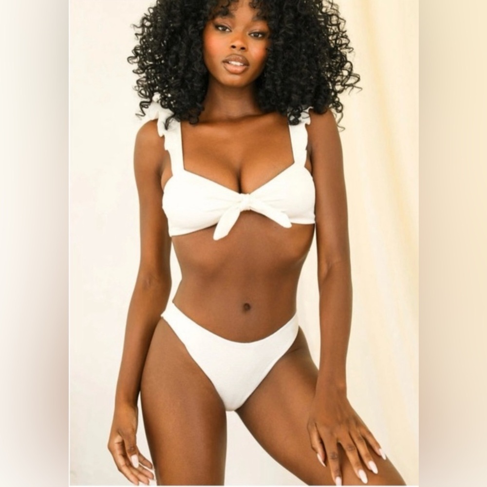 Dippin Daisy’s Eco Countess Bikini Ruffle Strap Tie Front Waffle Ivory White S